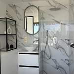 Luxe Vue Persuasion - Héliopolis D 8 - 2 Personnes Agde