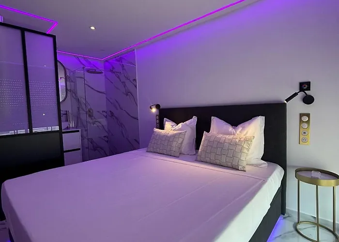 Appartement Studio Luxe Vue Mer Persuasion - Heliopolis D 8 -By Agn - 2 Personnes