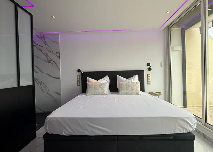 Studio Luxe Vue Mer Persuasion - Heliopolis D 8 -By Agn - 2 Personnes